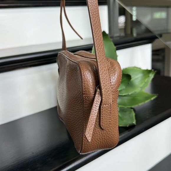 J.Crew Genuine Leather Crossbody Shoulder Purse Saddle Brown Pebbled - Picture 2 of 8